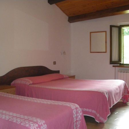 Agriturismo Orsaiola Urbania Extérieur photo