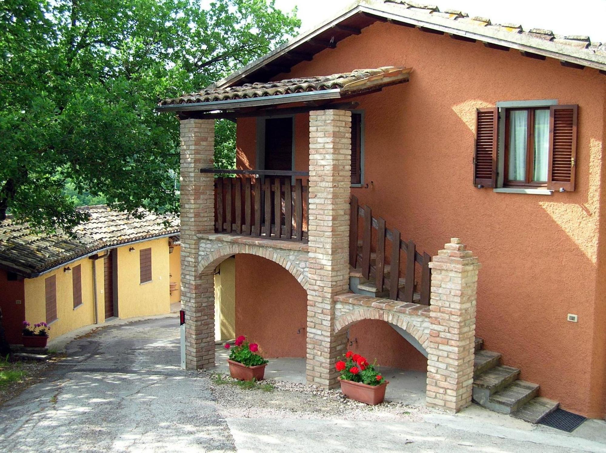 Agriturismo Orsaiola Urbania Extérieur photo